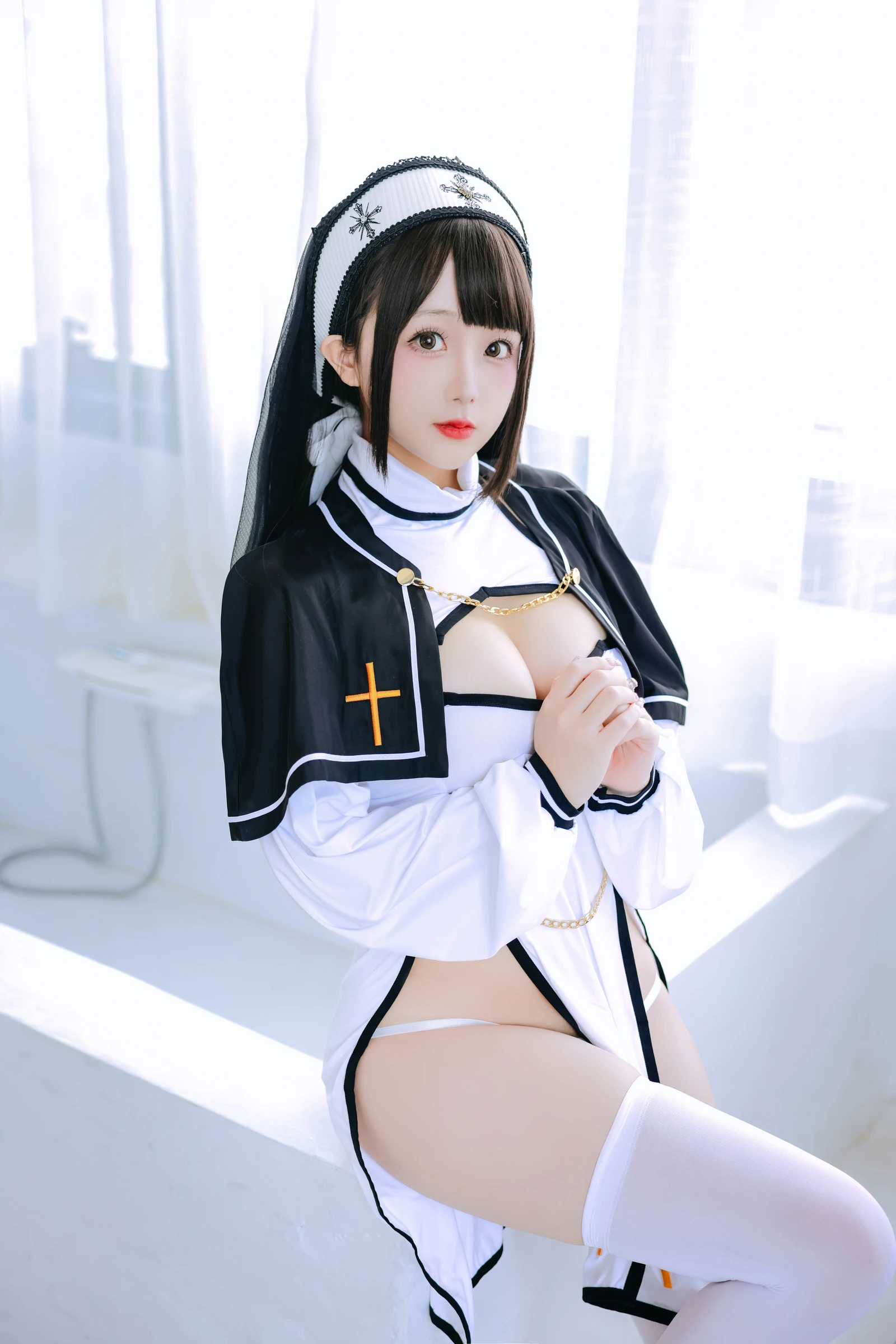 日奈娇 圣洁修女-COS世界