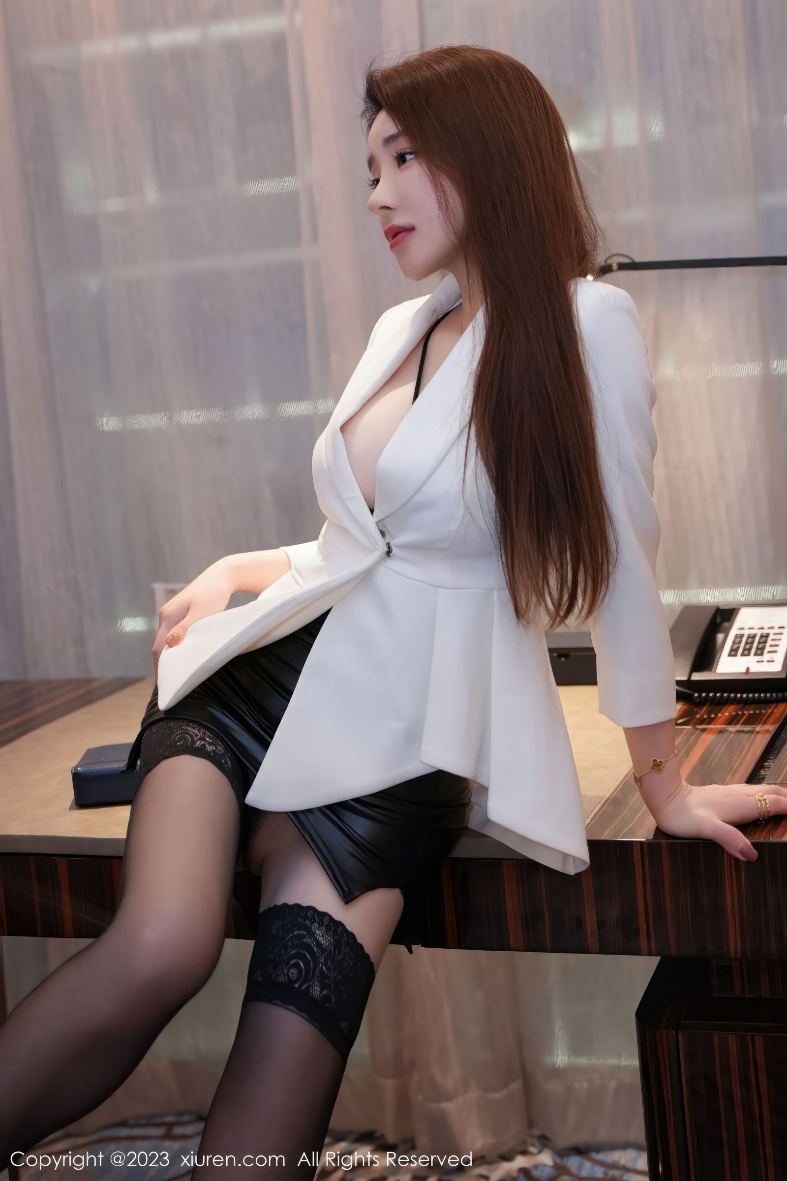 图片[4]-秀人网 No.7693 雨儿baby-COS世界