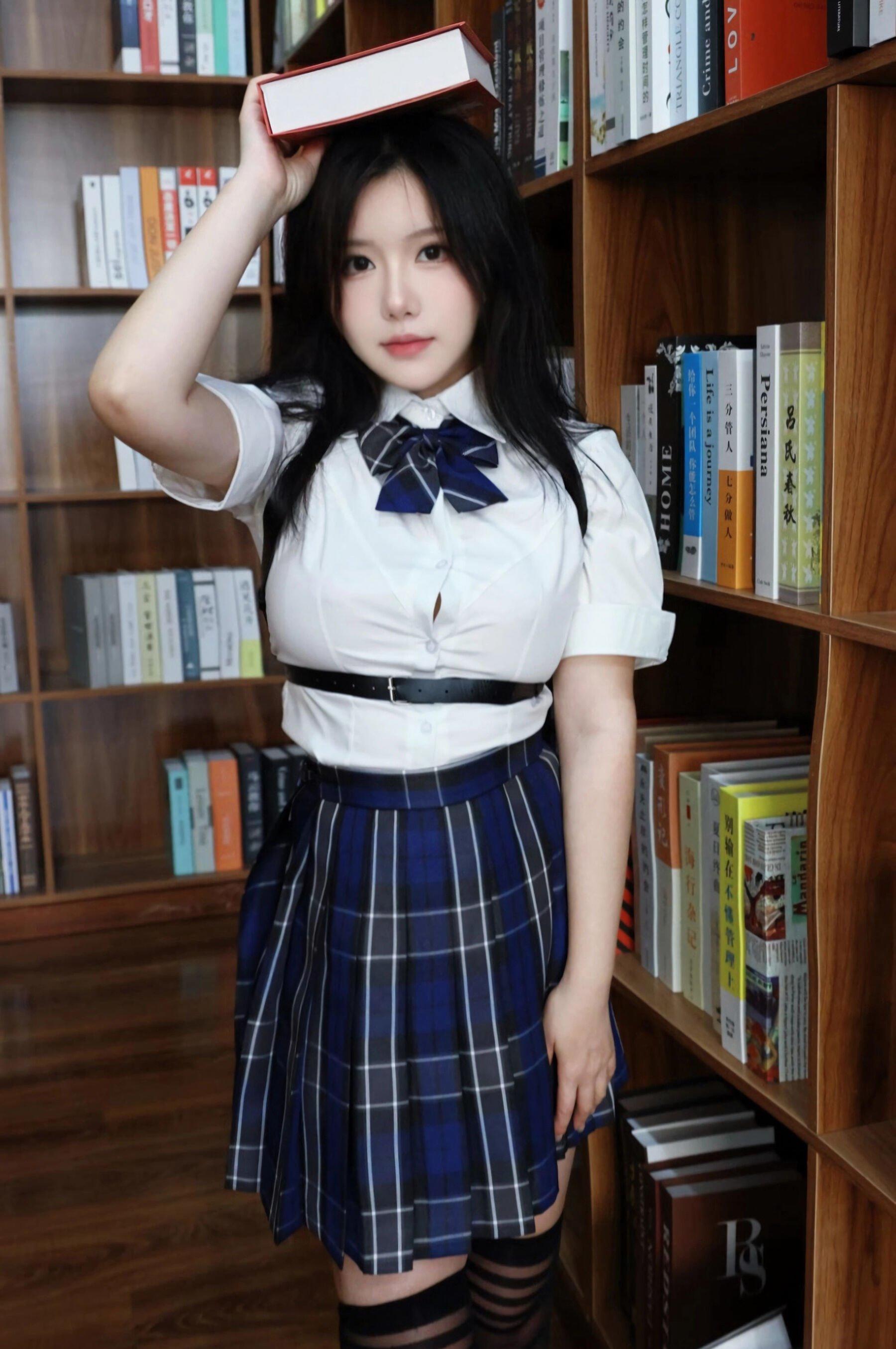 图片[3]-秀人网 Vol.8637 小薯条nienie-COS世界