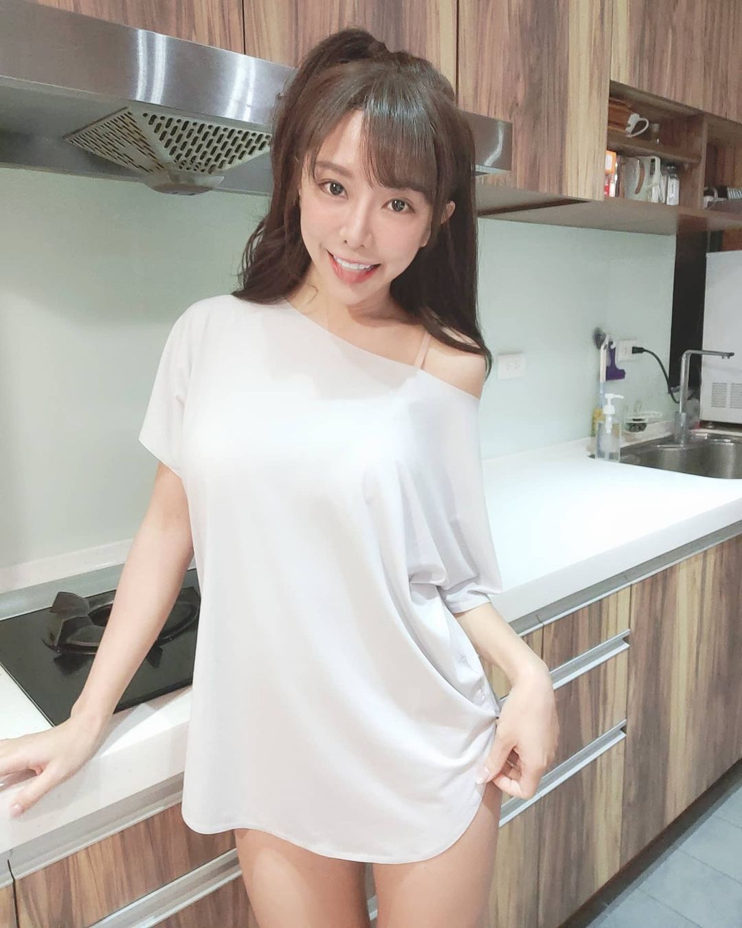 巫苡萱 ❤ (@avawu0726) 台湾Rakuten Girls成员 80P-COS世界