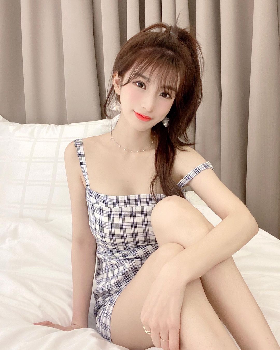 黎嫣✨Li yan (@li_yan1228) ins美女网红推荐 81P-COS世界