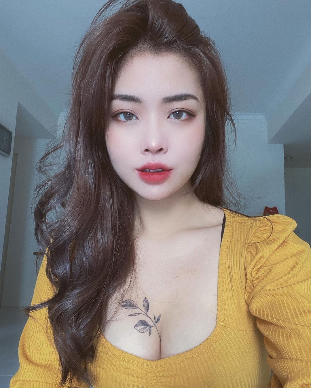 ʜᴇʀ ✿ (@elvaevac_) ins火辣网红美女-COS世界