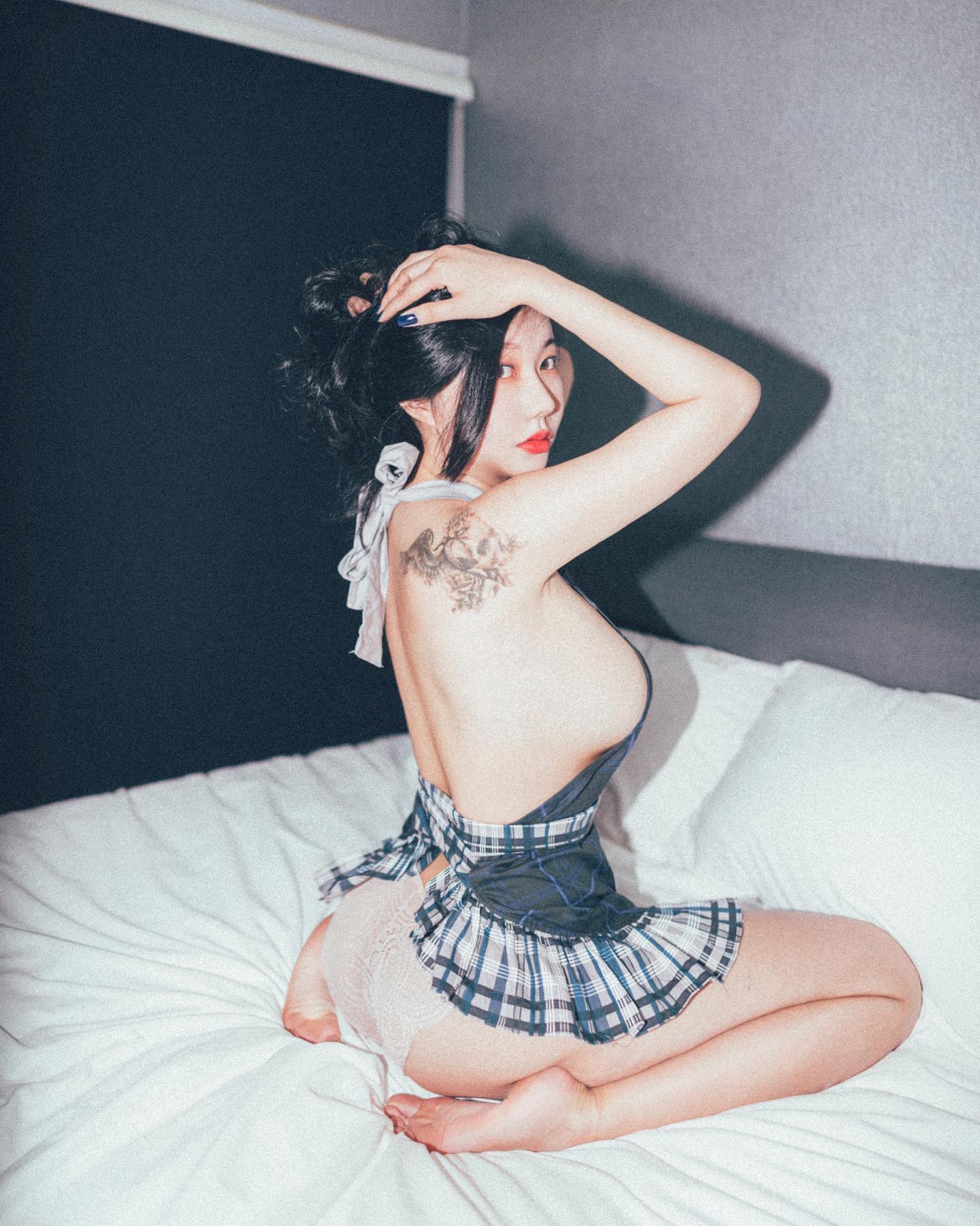 图片[5]-𝐇𝐨𝐧𝐞𝐲❤️ (@honey___vivi) 韩国ins美女 103P-COS世界