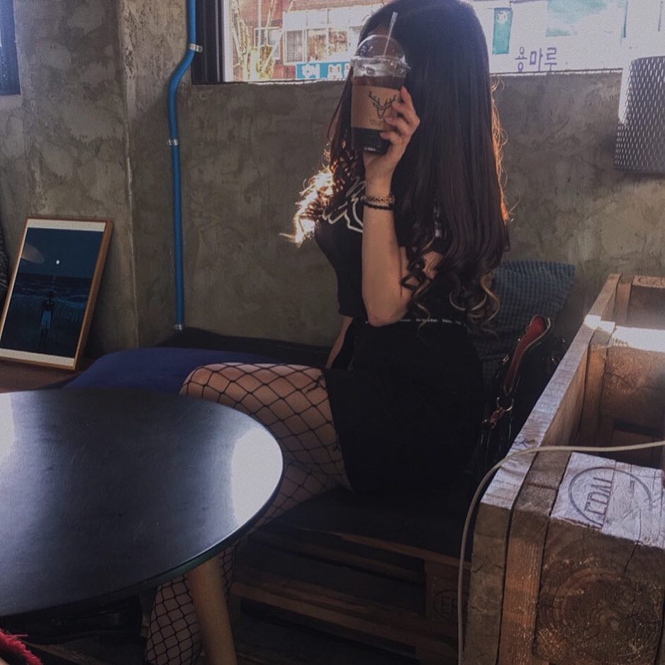 图片[2]-경이 (@llovelydday) 韩国美女网红76P-COS世界