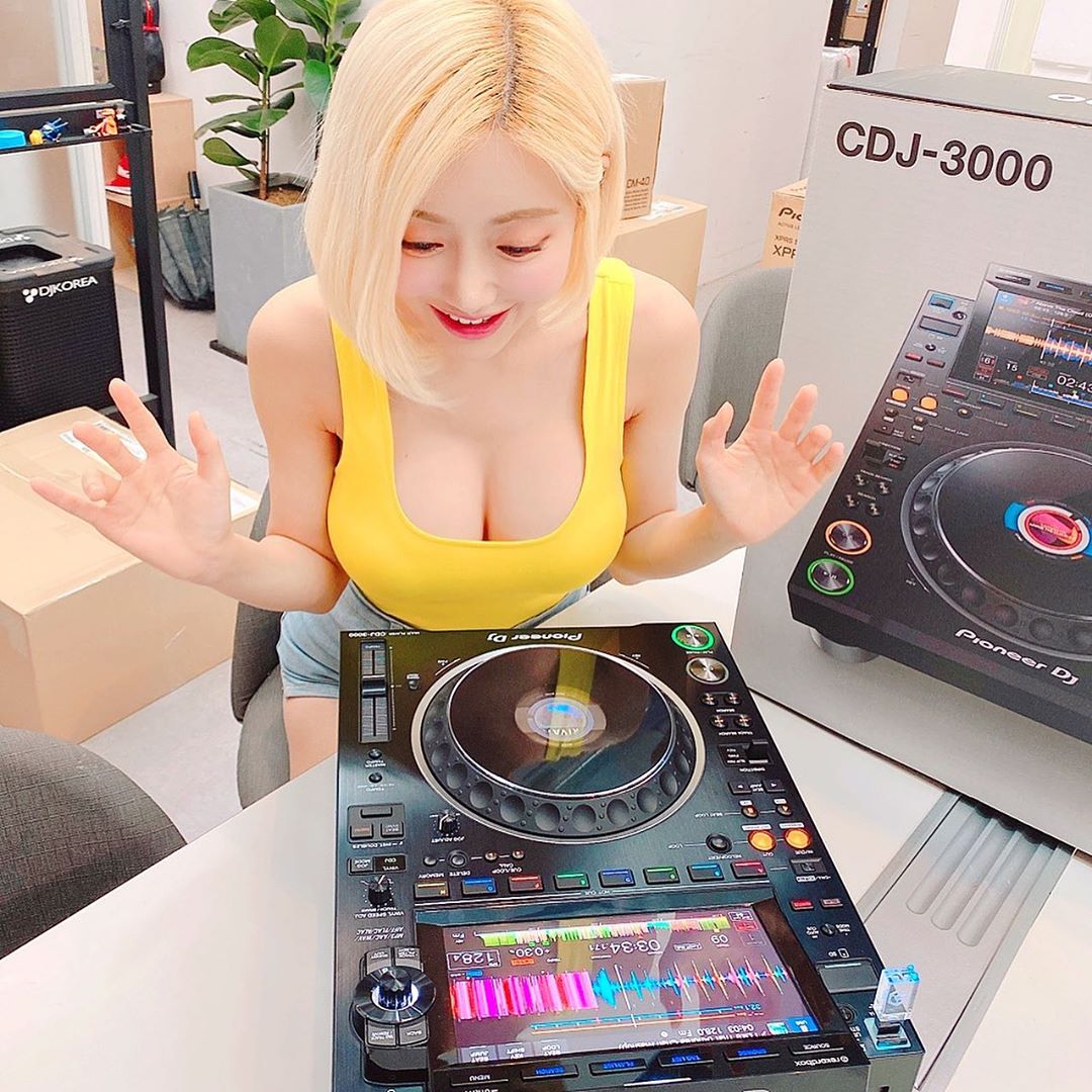 图片[3]-DJ SODA OFFICIAL 🇰🇷 (@deejaysoda) 韩国知名DJ网红美女-COS世界
