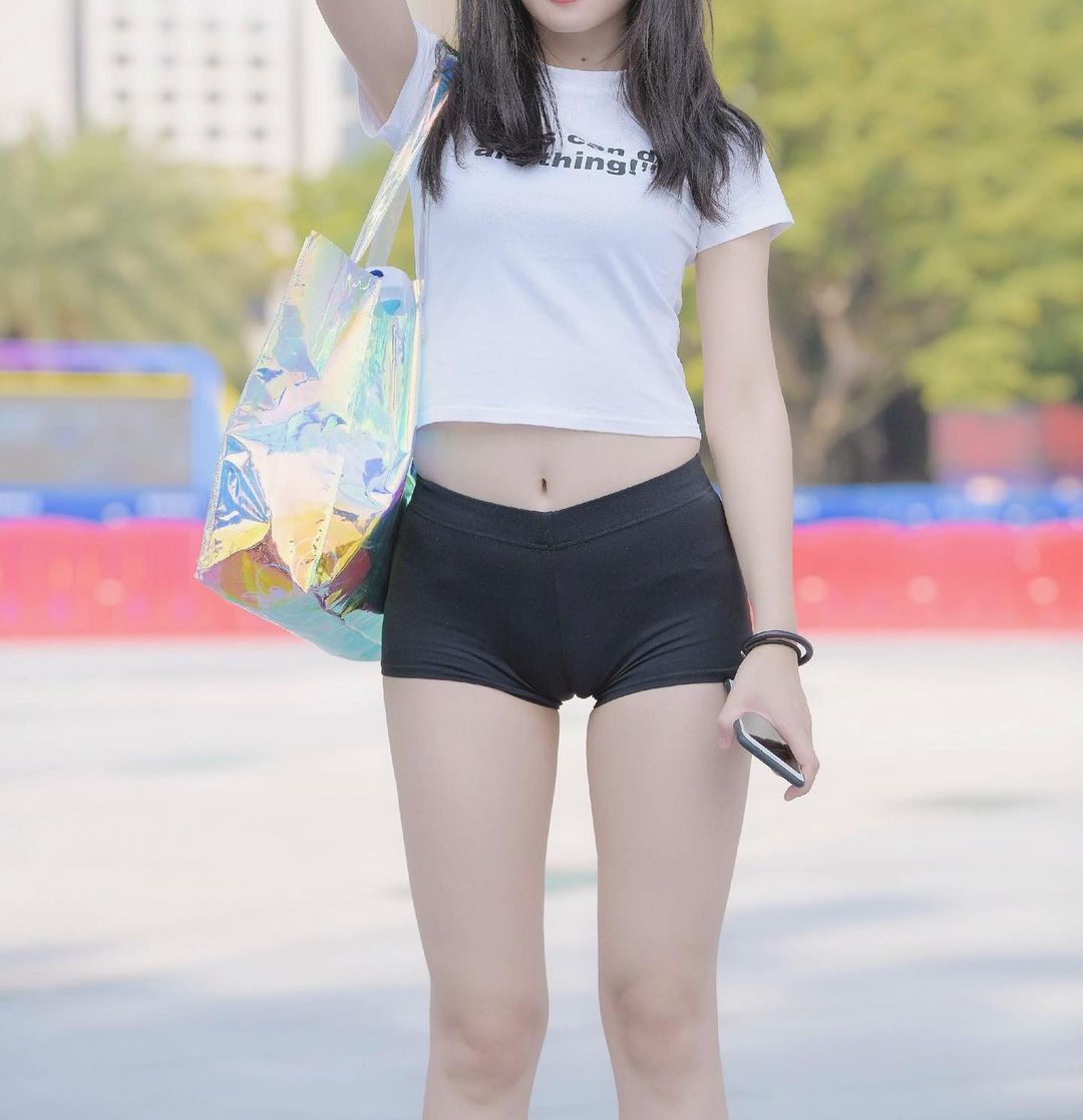图片[5]-𝐓𝐡𝐚̉𝐨 𝐔𝐲𝐞̂𝐧 🧚🏻‍♀️ (@thaouyen.0305) 越南超养眼美女精选139P-COS世界